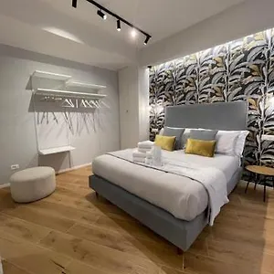 https://central-suite-cinque-terre-riomaggiore.hotelitalianriviera.com